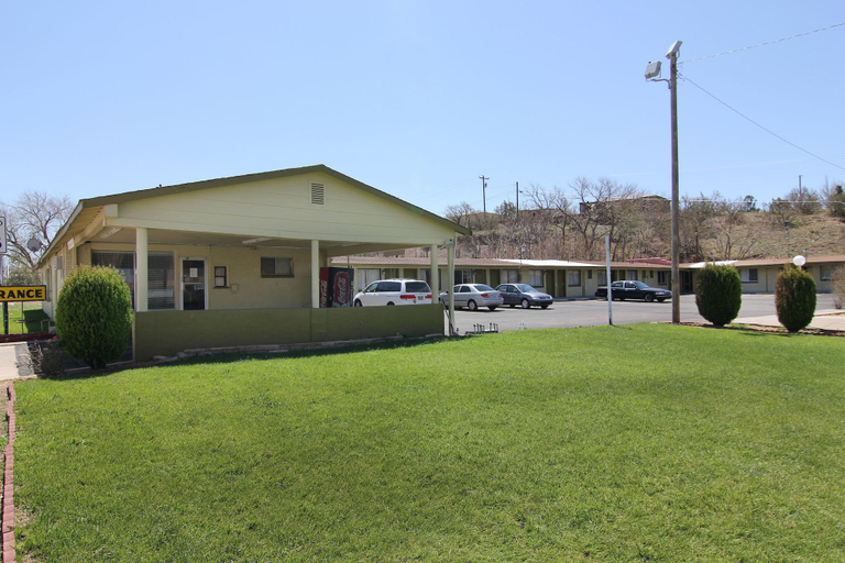 Exterior & Views 3, Route 66 Inn, Guadalupe