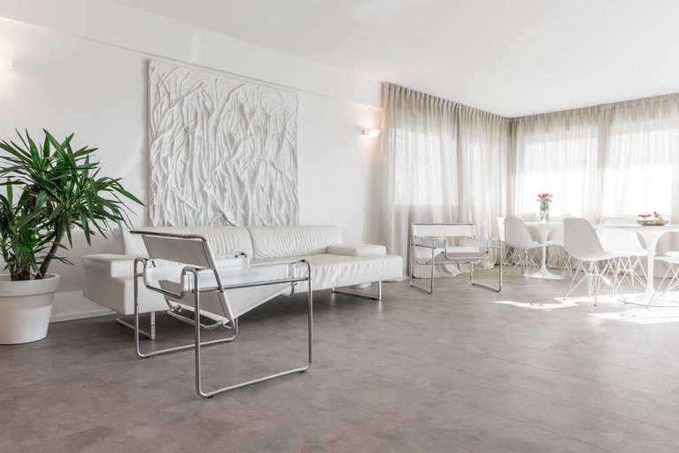 Public Area 4, Hotel Commodore, Ravenna