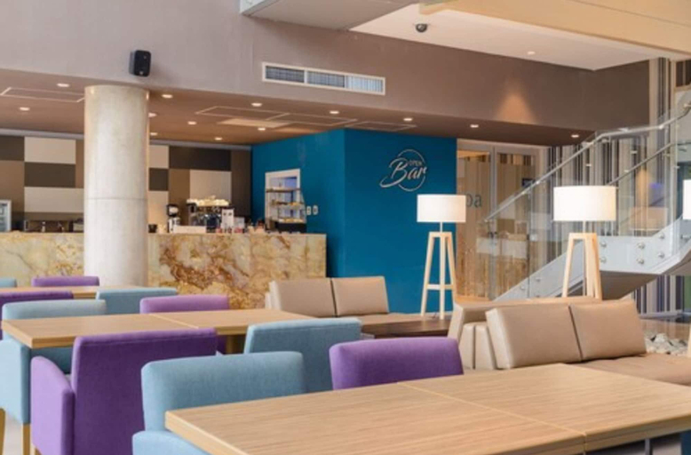 Public Area 4, Epic Villa Merlo, Junín