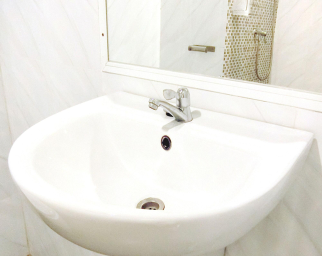 Bathroom 5, The kiri resitel, Muang Phetchaburi