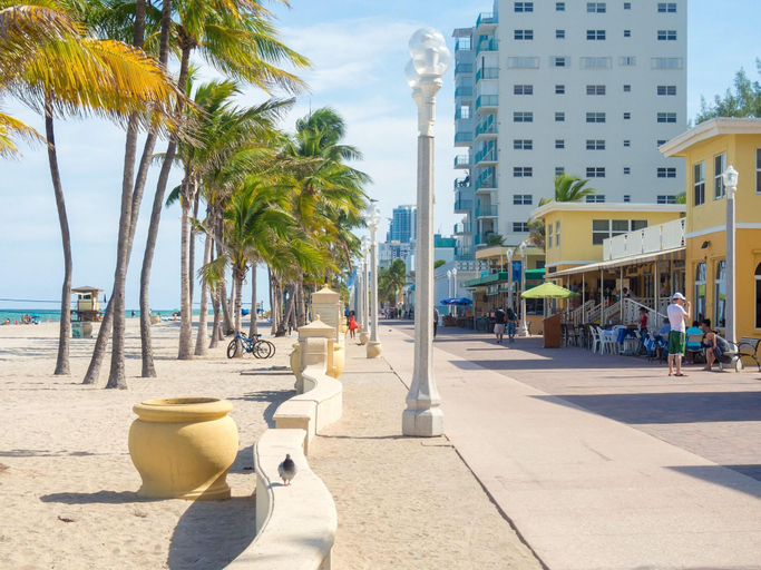 Others 4, Caribbean Resort Suites, Broward