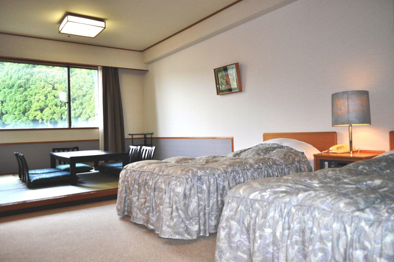 Bedroom 3, Tateyama Kokusai Hotel, Toyama