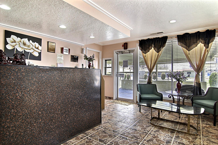 Public Area 4, Route 66 Inn, Guadalupe