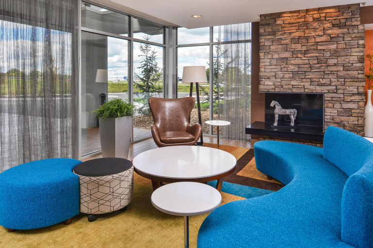 Fairfield Inn & Suites Warrensburg, Johnson