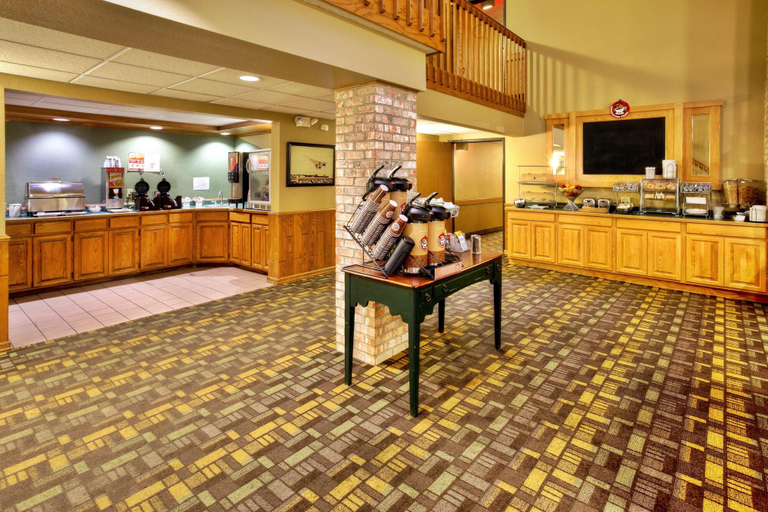 Others 5, Quality Inn, Winnebago