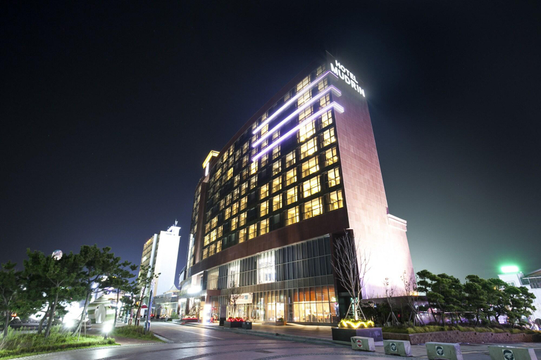 Exterior & Views 1, HOTEL SOLAIRE , Boryeong
