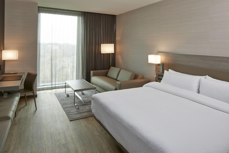 Bedroom 3, AC Hotel Columbus Dublin, Franklin