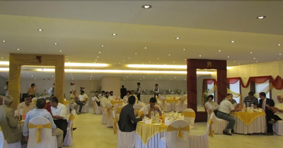 Public Area 3, Hotel Pine Spring Gulmarg, Baramulla