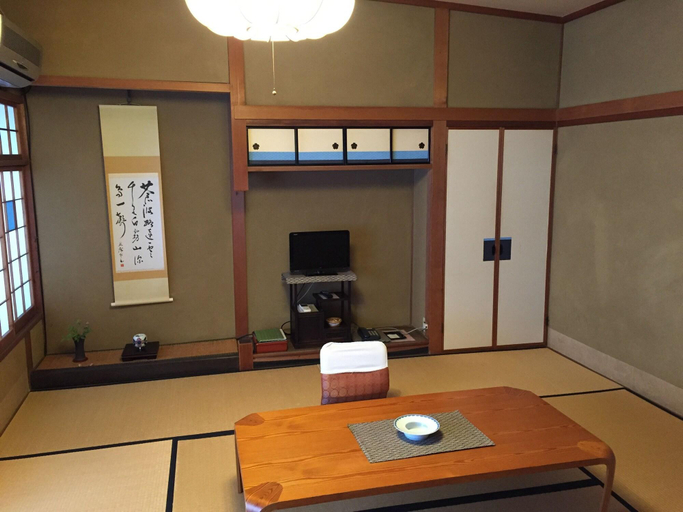 Bedroom 3, Ryokan Yoyokaku, Karatsu