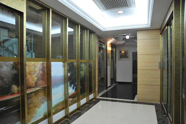 Public Area 5, Gwangju Palace Tourist Hotel, Buk