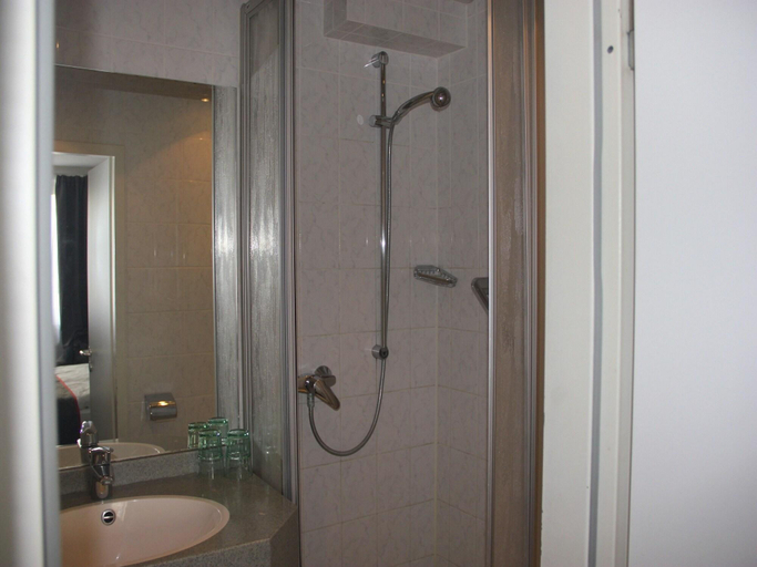Bathroom 5, Enger Hof, Düsseldorf