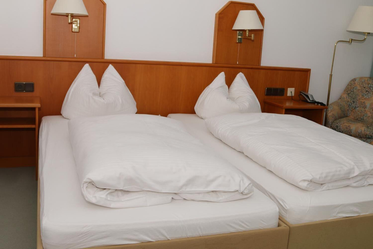 Bedroom 2, Hotel Herbstein, Vogelsbergkreis