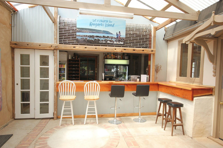 Food & Drinks 5, Cape Jervis Accommodation & Caravan Park, Yankalilla