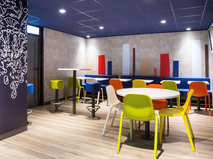 Public Area 3, ibis budget Thonon les Bains, Haute-Savoie