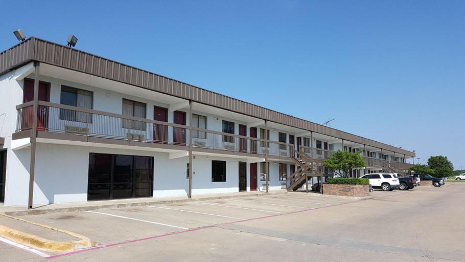 Exterior & Views 2, Super 8 Rockwall, Rockwall