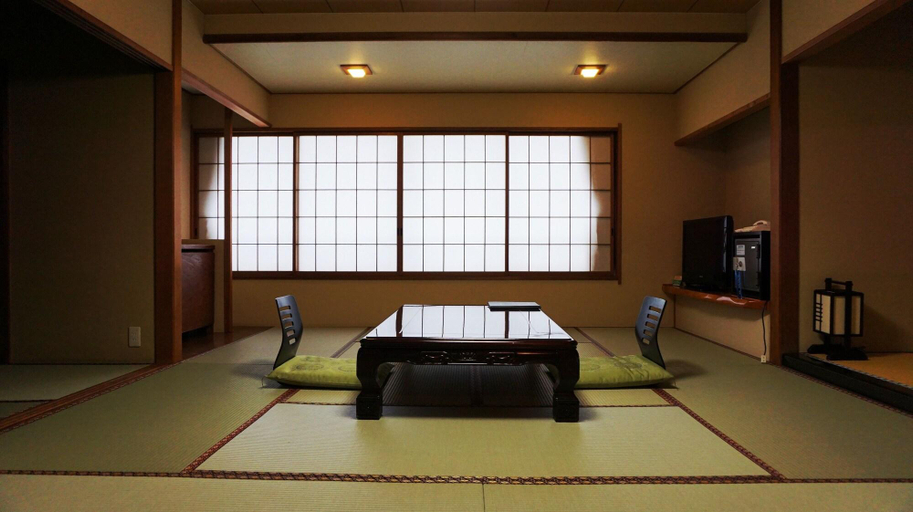 Business Facilities, Oki Plaza Hotel, Okinoshima