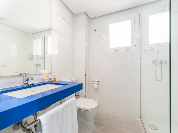 Bathroom, Globales Montemar, Baleares