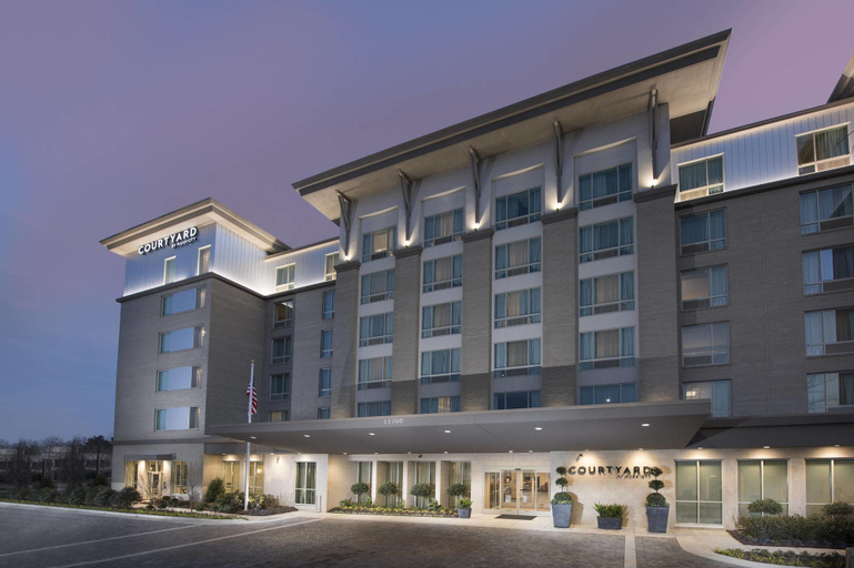 Courtyard by Marriott Atlanta Alpharetta/Avalon Area, Fulton