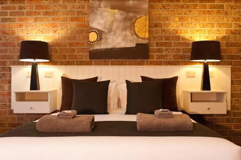 Bedroom 3, Begonia City Motor Inn, Ballarat - South