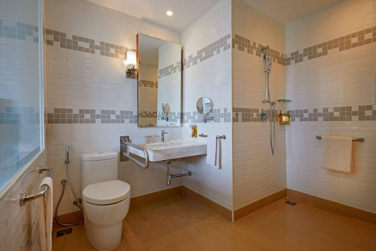 Bathroom 4, Fairfield by Marriott Sriperumbudur, Kancheepuram