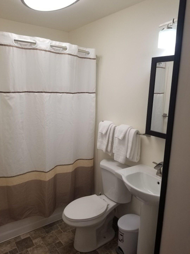 Bathroom 5, Seward, Kenai Peninsula