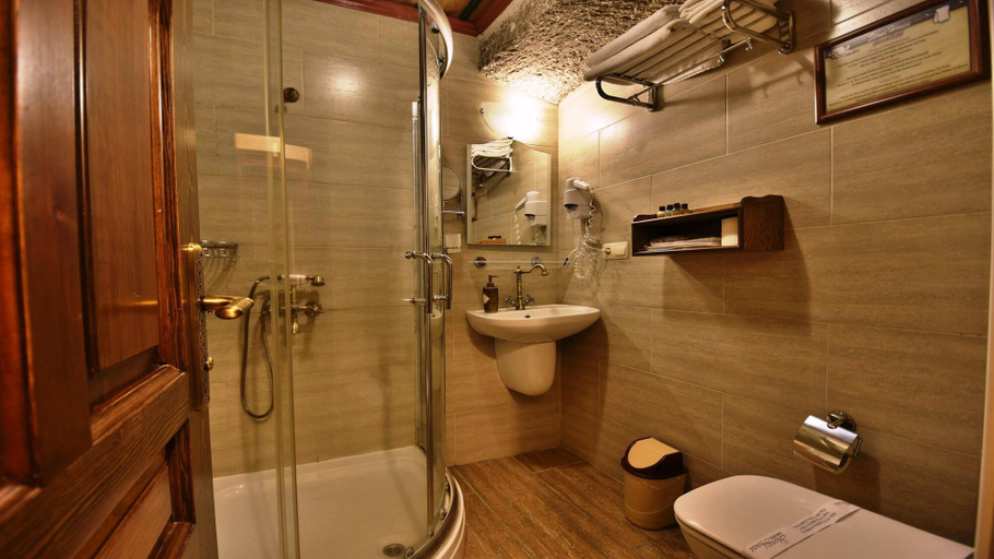 Bathroom 5, Stone House Cave Hotel, Nevşehir