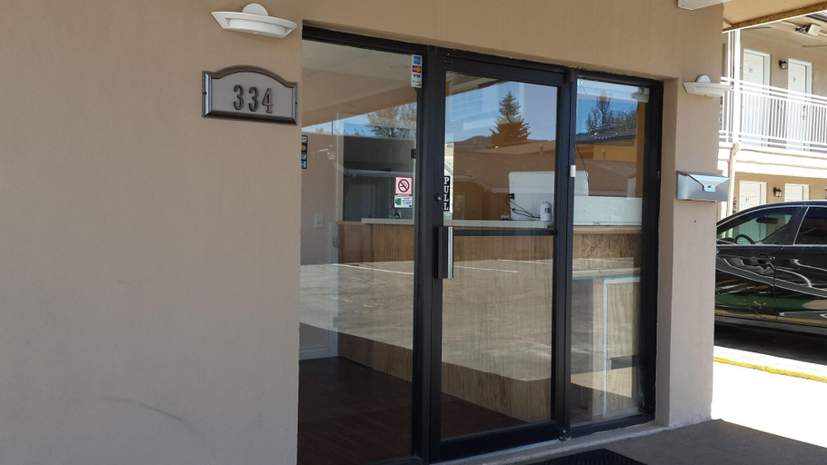 Public Area 3, American Regency Inn, Coconino