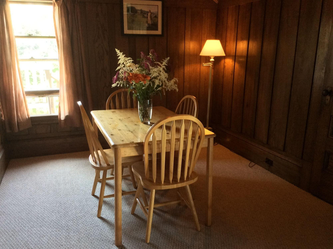 Bedroom 2, Mountain Gap Inn, Digby