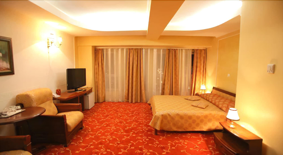 Bedroom 3, Mara Hotel Baia Mare, Baia Mare