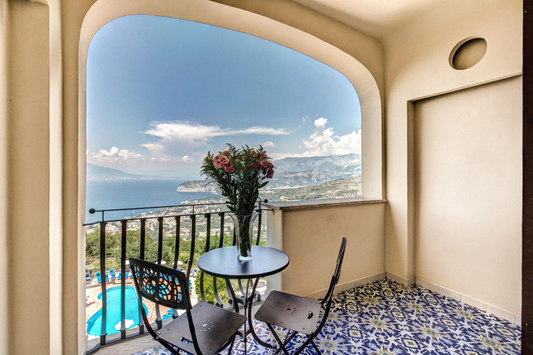 Bedroom 4, Grand Hotel Hermitage & Villa Romita, Napoli
