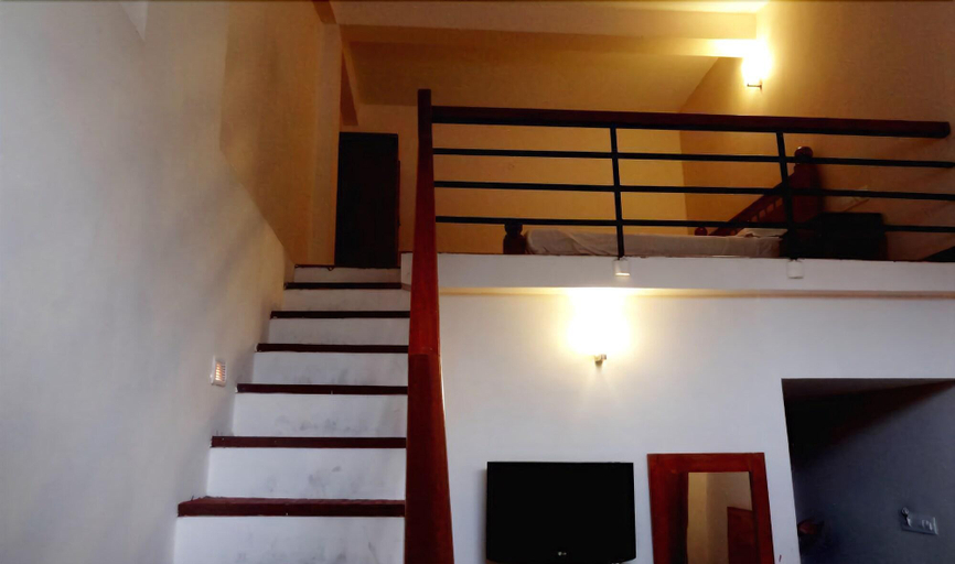 Others 4, Raahat Inn, Dindigul