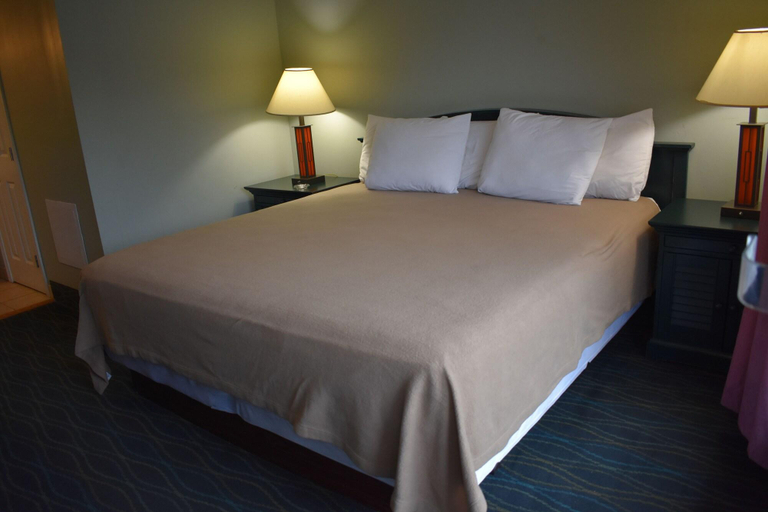 Bedroom 3, Travelodge Mt. Pocono, Monroe