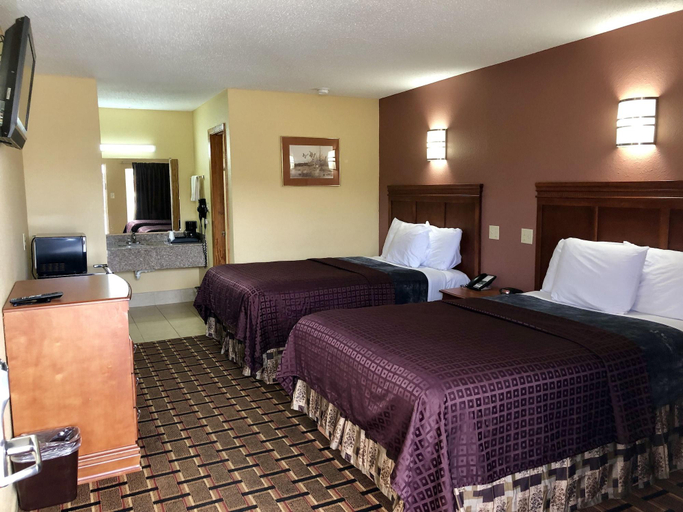 Bedroom 4, Americas Best Value Inn Indianola, Sunflower