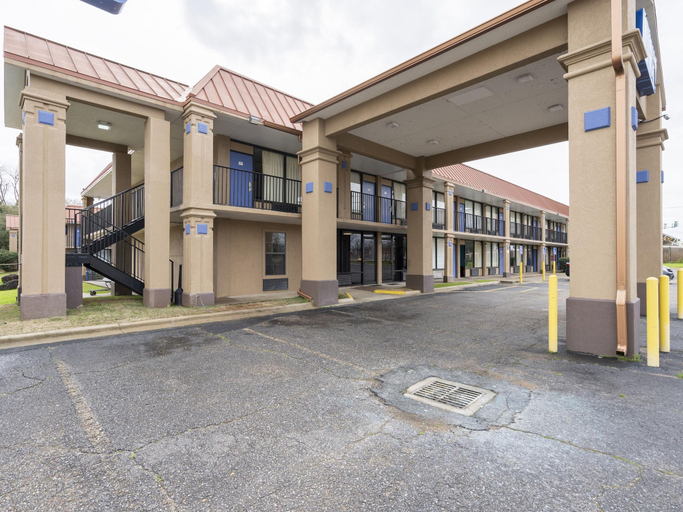 Exterior & Views 1, Bossier City La Red River, Bossier