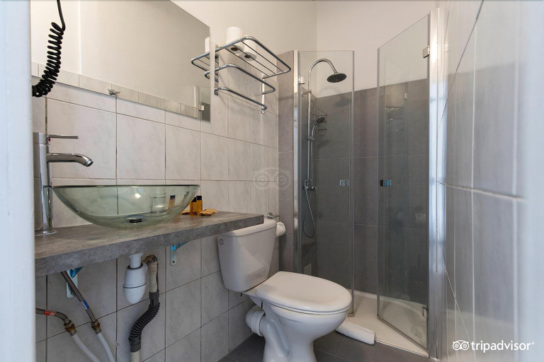 Bathroom 3, Danemark Nice, Alpes-Maritimes