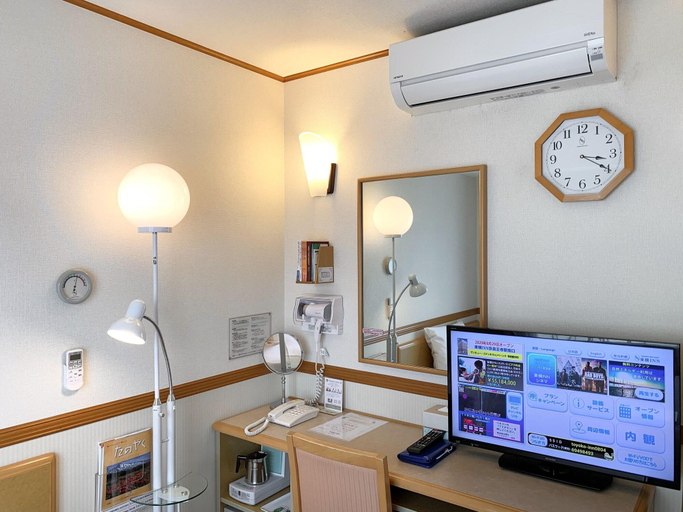 Bedroom 4, Toyoko Inn Tokyo Nihombashi Hamacho Meijiza Mae, Chūō