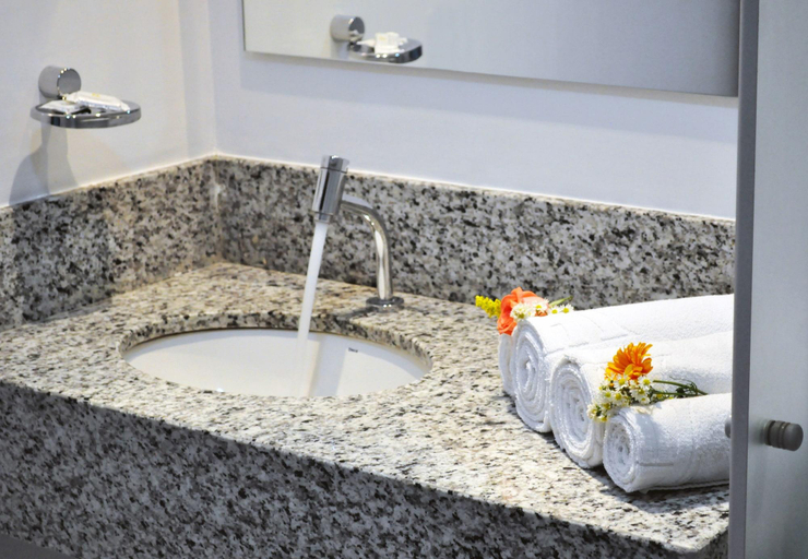 Bathroom 4, Antonius Imperial Hotel, Santo Antônio de Jesus