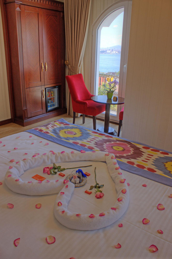 Bedroom 3, The Magnaura Palace Hotel, Fatih
