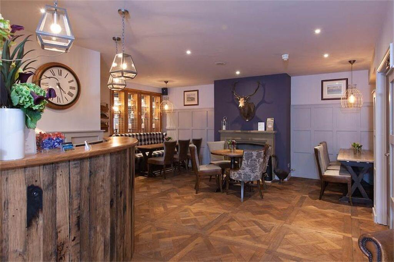 Public Area 2, The White Hart Hotel, London