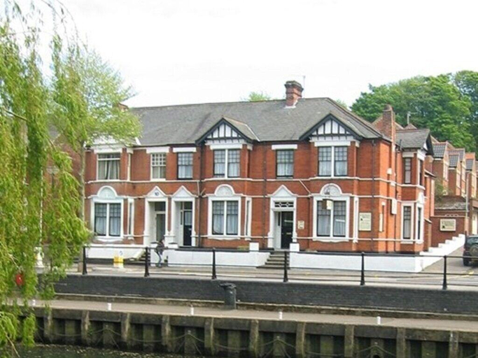 Exterior & Views 2, Central Hotel, Norfolk