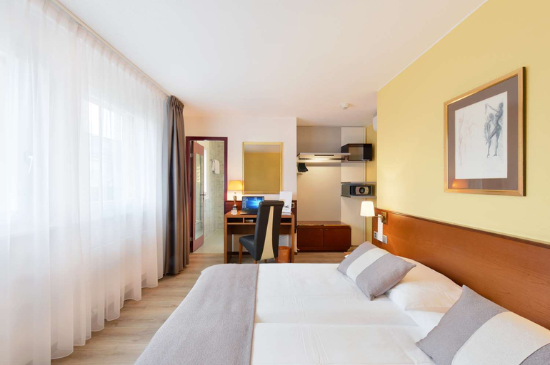 Bedroom 3, Tulip Inn Lausanne Beaulieu, Lausanne