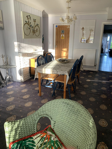 Public Area 2, Parkview Guesthouse, Cambridgeshire