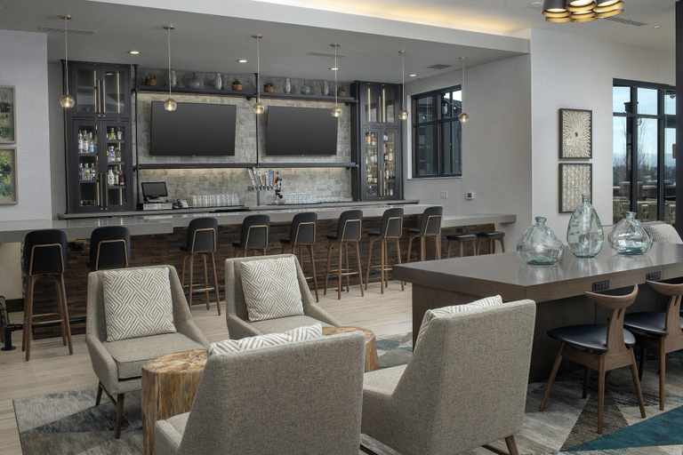 Food & Drinks 5, Residence Inn Bend, Deschutes
