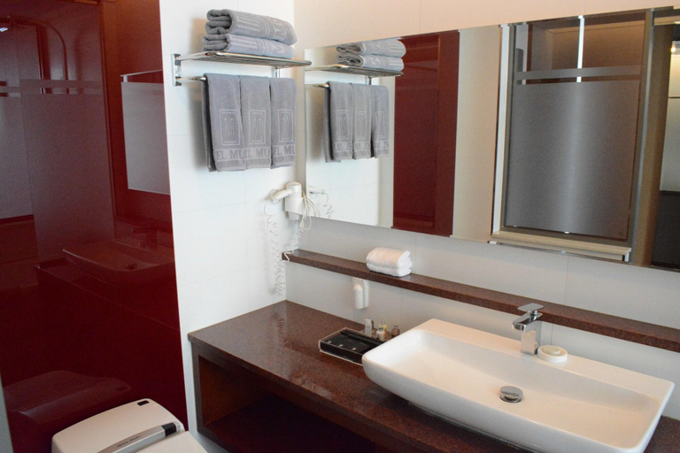 Bathroom 4, HOTEL SOLAIRE , Boryeong