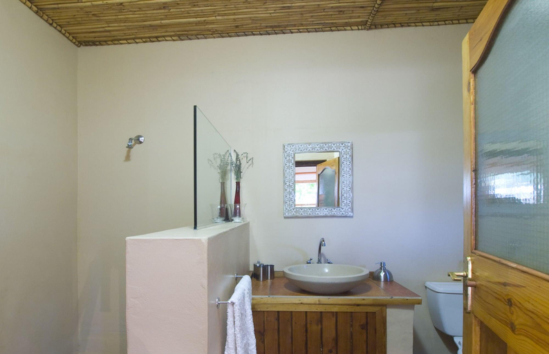 Bathroom 3, At The Woods Guest House, Cacadu