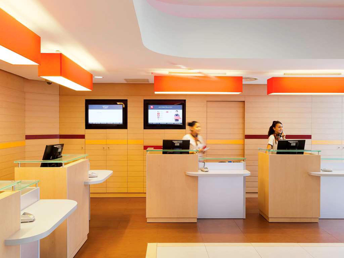 Public Area 2, ibis Paris La Défense Esplanade, Hauts-de-Seine