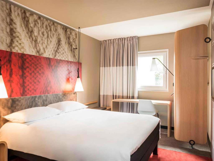 Bedroom 4, ibis Paris Porte de Clichy Centre, Hauts-de-Seine