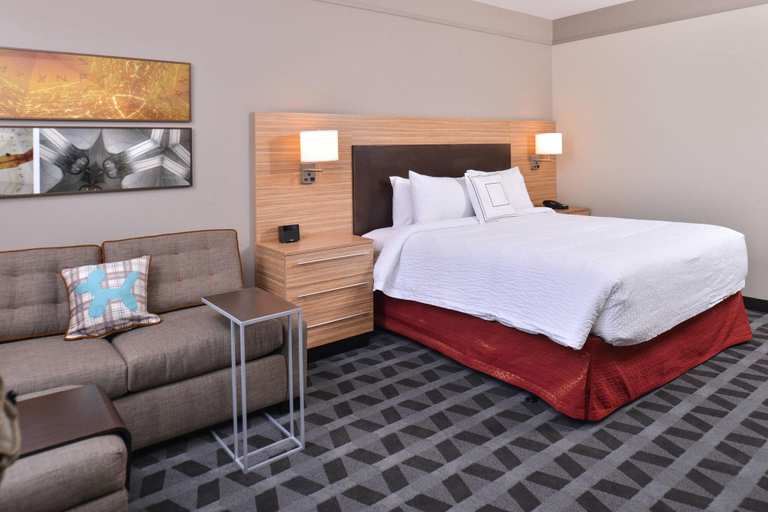 Bedroom 3, TownePlace Suites Gillette, Campbell