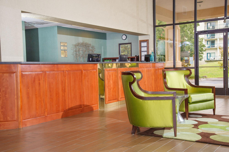Public Area 2, Pigeon River Inn, Sevier
