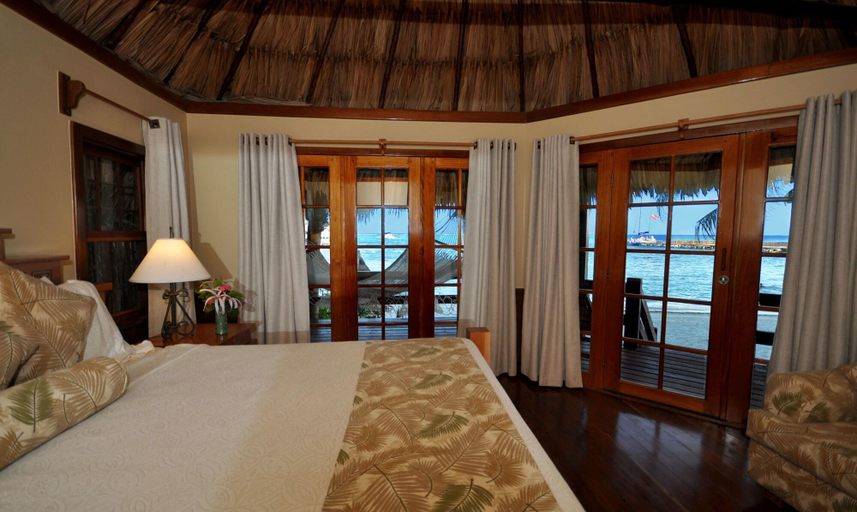 Bedroom 3, Ramons Village